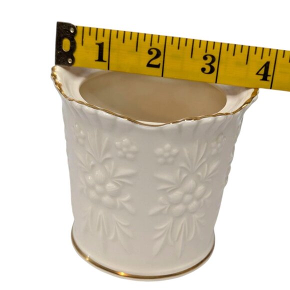 Vtg Aynsley Camellia Lidded Marmalade Jam Jar Cream Gold Trim Embossed 5" - Picture 8 of 10